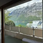 Large Vacation With Mountain Views * Quarten
