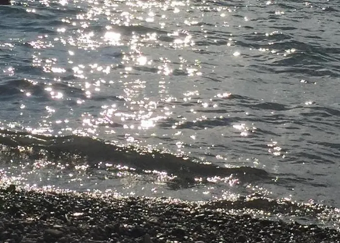 아파트 Large Vacation With Mountain Views Quarten